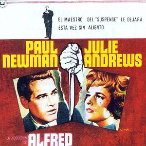 Foto Cortina rasgada