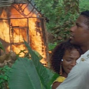 Foto A espaldas de la Ley