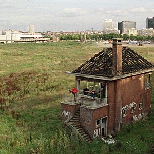 Foto Le Monde nous appartient
