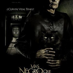 Foto Más negro que la noche