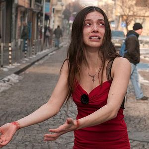 Foto Escupiré sobre tu tumba 2