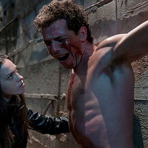 Foto Escupiré sobre tu tumba 2