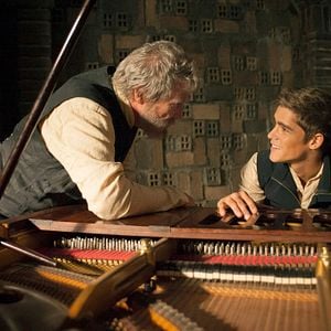 Foto Brenton Thwaites