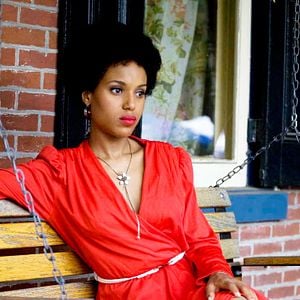 Foto Night Catches Us