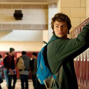 Foto Hombres, mujeres & niños