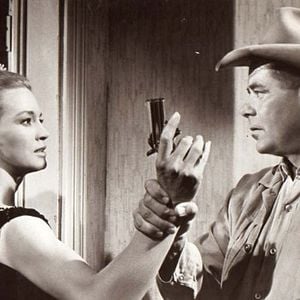 Foto Duelo a muerte en Río Rojo