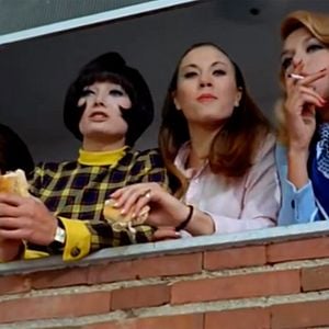 Foto Las secretarias