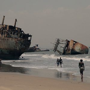 Foto Plot for Peace (Complot para la paz)