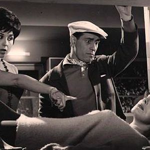 Foto Cuidado con las personas formales