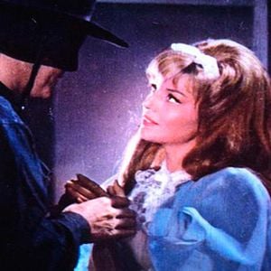 Foto El Zorro cabalga otra vez