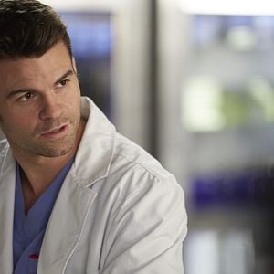 Foto Saving Hope