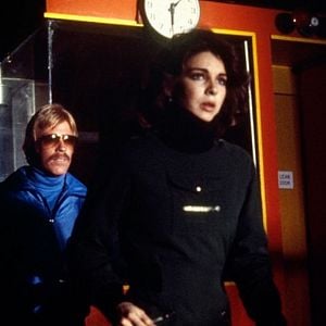 Foto Los valientes visten de negro