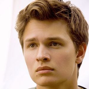 Foto Ansel Elgort