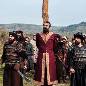 Foto Diriliş Ertuğrul