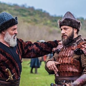 Foto Diriliş Ertuğrul