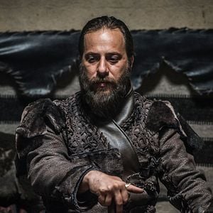 Foto Diriliş Ertuğrul
