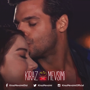 Foto Amar es primavera: Cherry Season