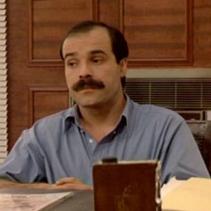 Foto Sé infiel y no mires con quién