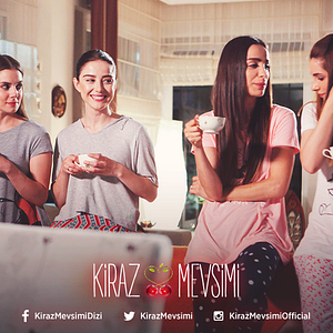 Foto Amar es primavera: Cherry Season