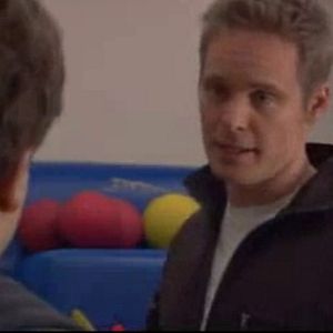 Foto El juego de los extraños