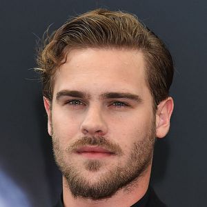Foto Grey Damon