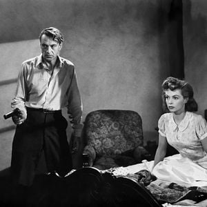 Foto Clandestino y caballero