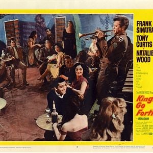 Foto Cenizas bajo el Sol