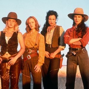 Foto Cuatro mujeres y un destino