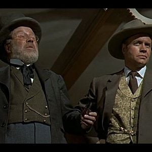 Foto Honor y venganza