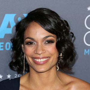 Foto Rosario Dawson