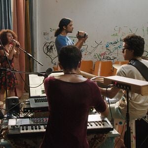 Foto À peine j'ouvre les yeux