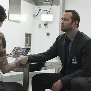 Foto Sullivan Stapleton