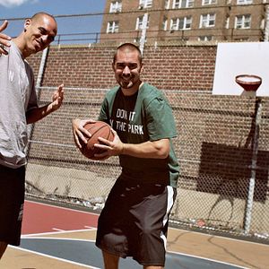 Foto Doin' It in the Park: Pick-Up Basketball, NYC