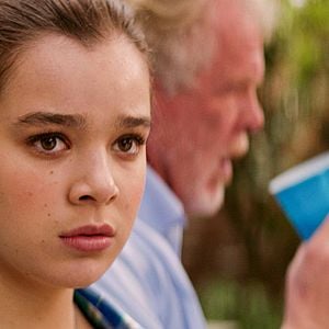 Foto Hateship Loveship