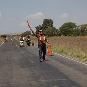 Foto La delgada línea amarilla