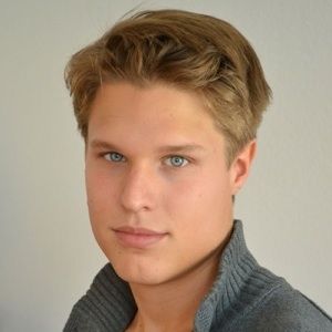 Foto Maximilian Artajo