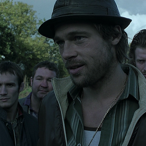 Foto Snatch, cerdos y diamantes