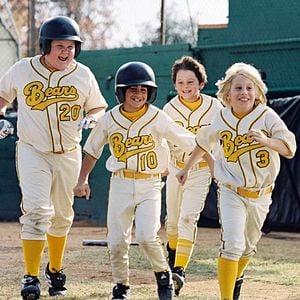 Foto Una pandilla de pelotas