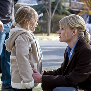 Foto Sola ante el peligro