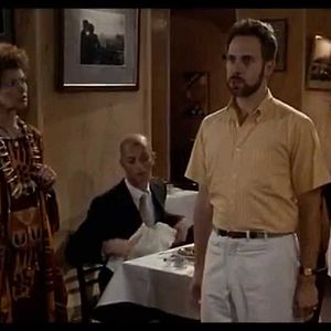 Foto Tres en un diván