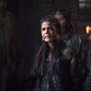 Foto Marie Avgeropoulos