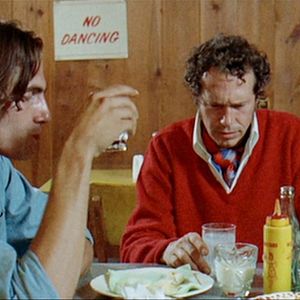 Foto Carretera asfaltada en dos direcciones