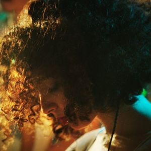 Foto À peine j'ouvre les yeux