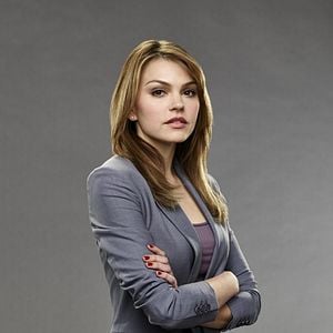 Foto Aimee Teegarden