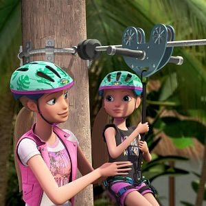 Foto Barbie y sus hermanas en busca de los perritos