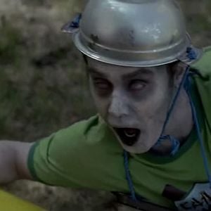 Foto Campamento zombie