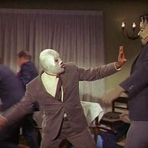 Foto Santo el enmascarado de plata y Blue Demon contra los monstruos