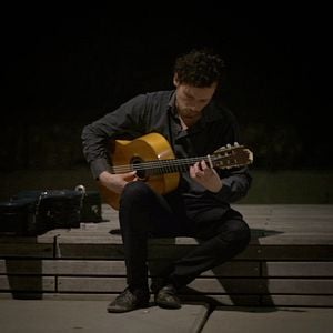 Foto Vivir y Otras Ficciones