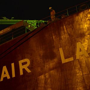 Foto Dead Slow Ahead