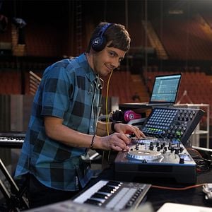 Foto Popstar: Never Stop Never Stopping